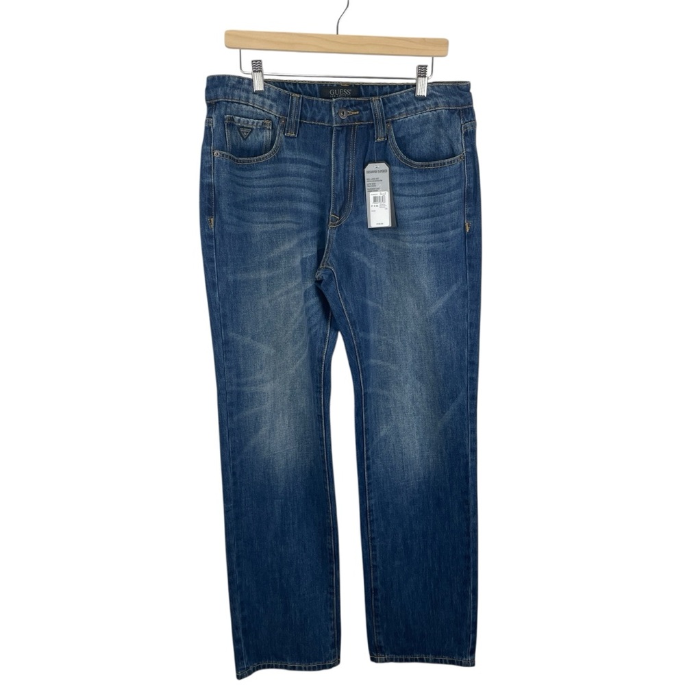 Guess Mens 31 x 32 Relaxed Fit Low Rise Tapered Leg Desmond Jeans NWT